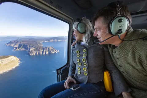 Osborne Helitours: Port Arthur and the Turrakana / Tasman Peninsula