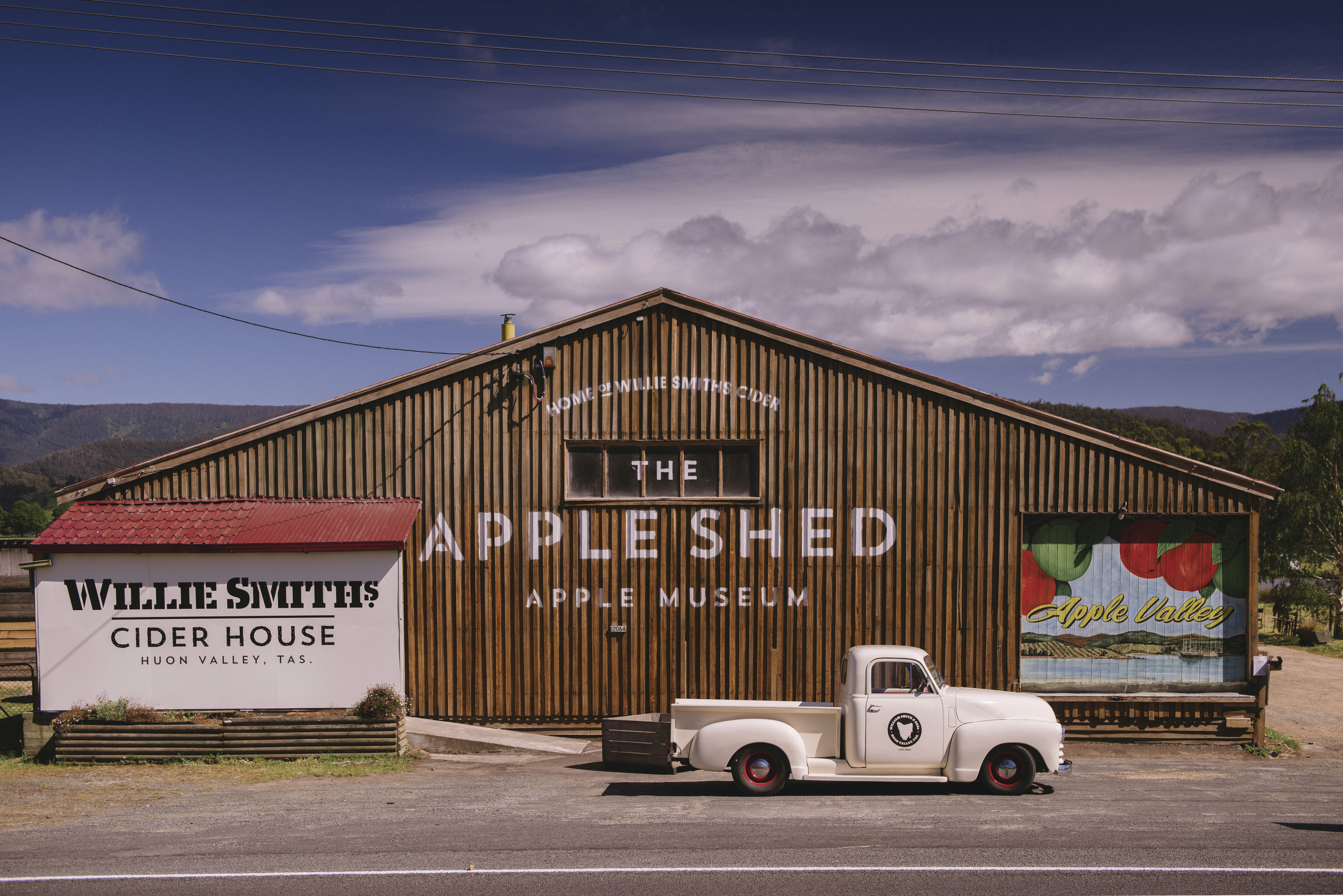 Australia’s first organic Cidery from the Huon Valley, where William Smith first planted his orchard in 1888. Willie Smiths Organic Apple Cider.