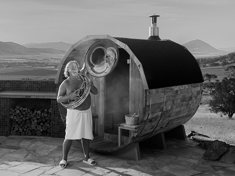 Hot-cold therapy ritual at adults-only retreat image