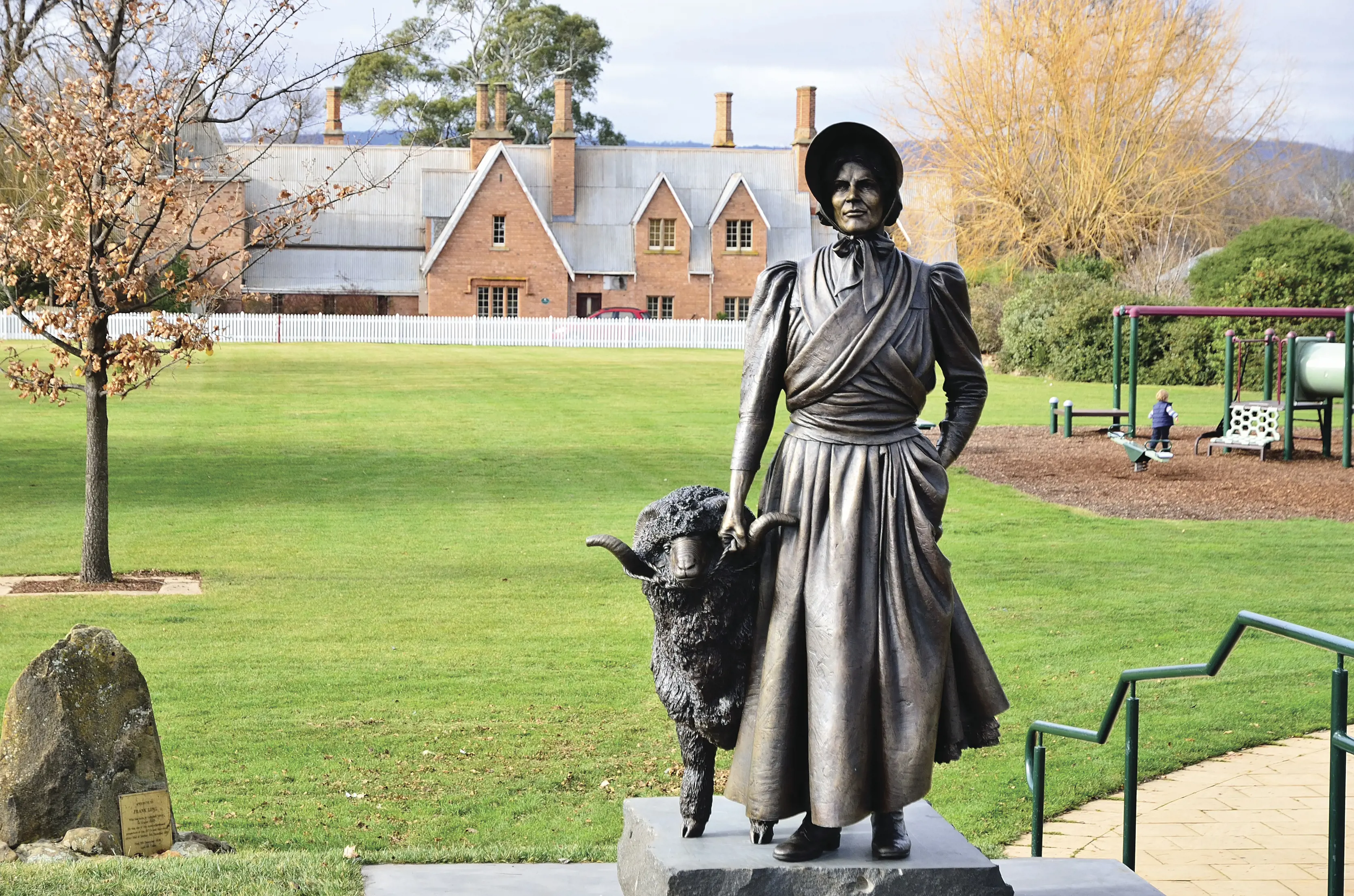 Eliza Furlonge, a pioneer in the Tasmanian wool industry, statue with a ram.