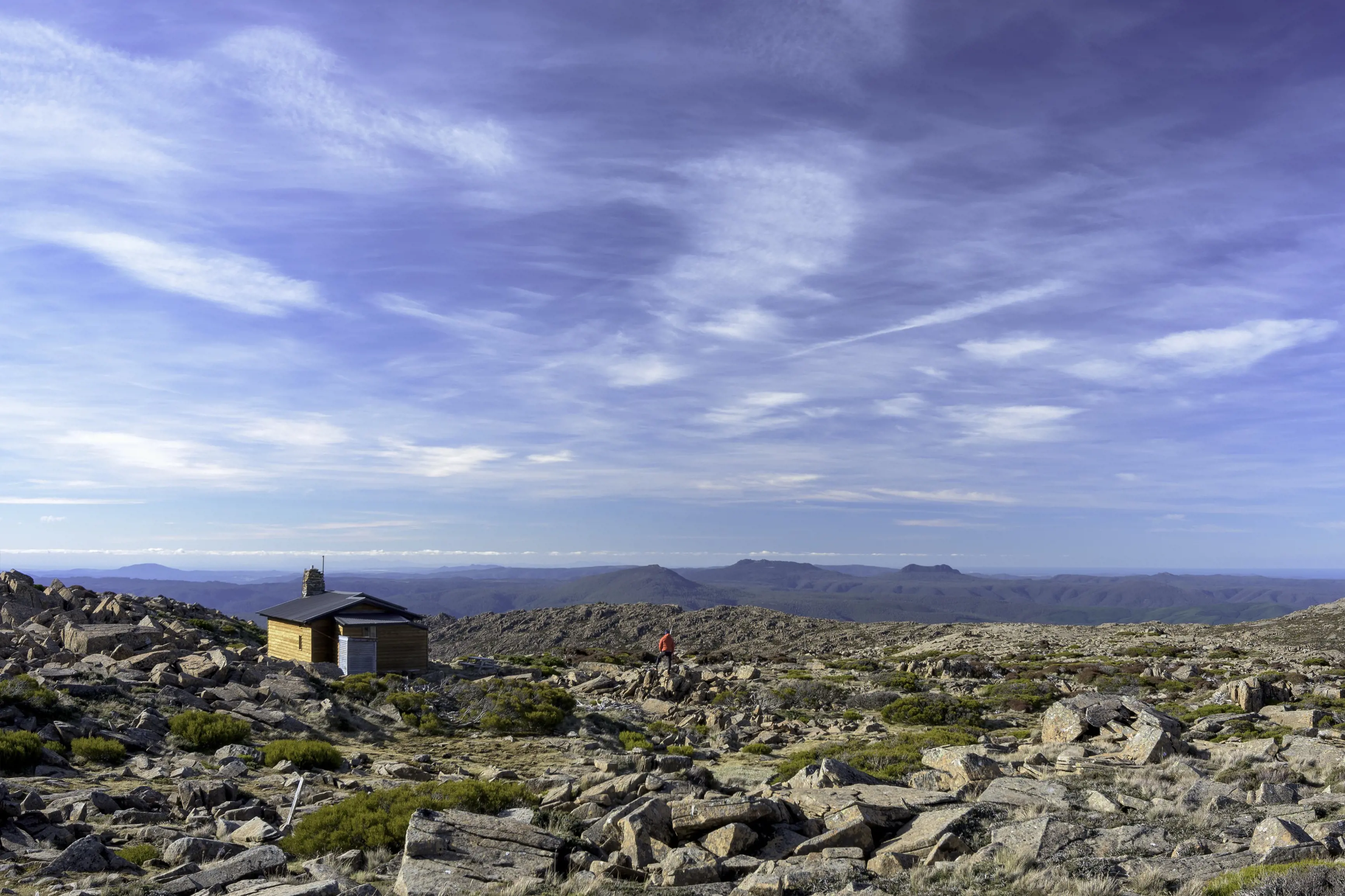 The stark, treeless landscape at Ben Lomond Summit