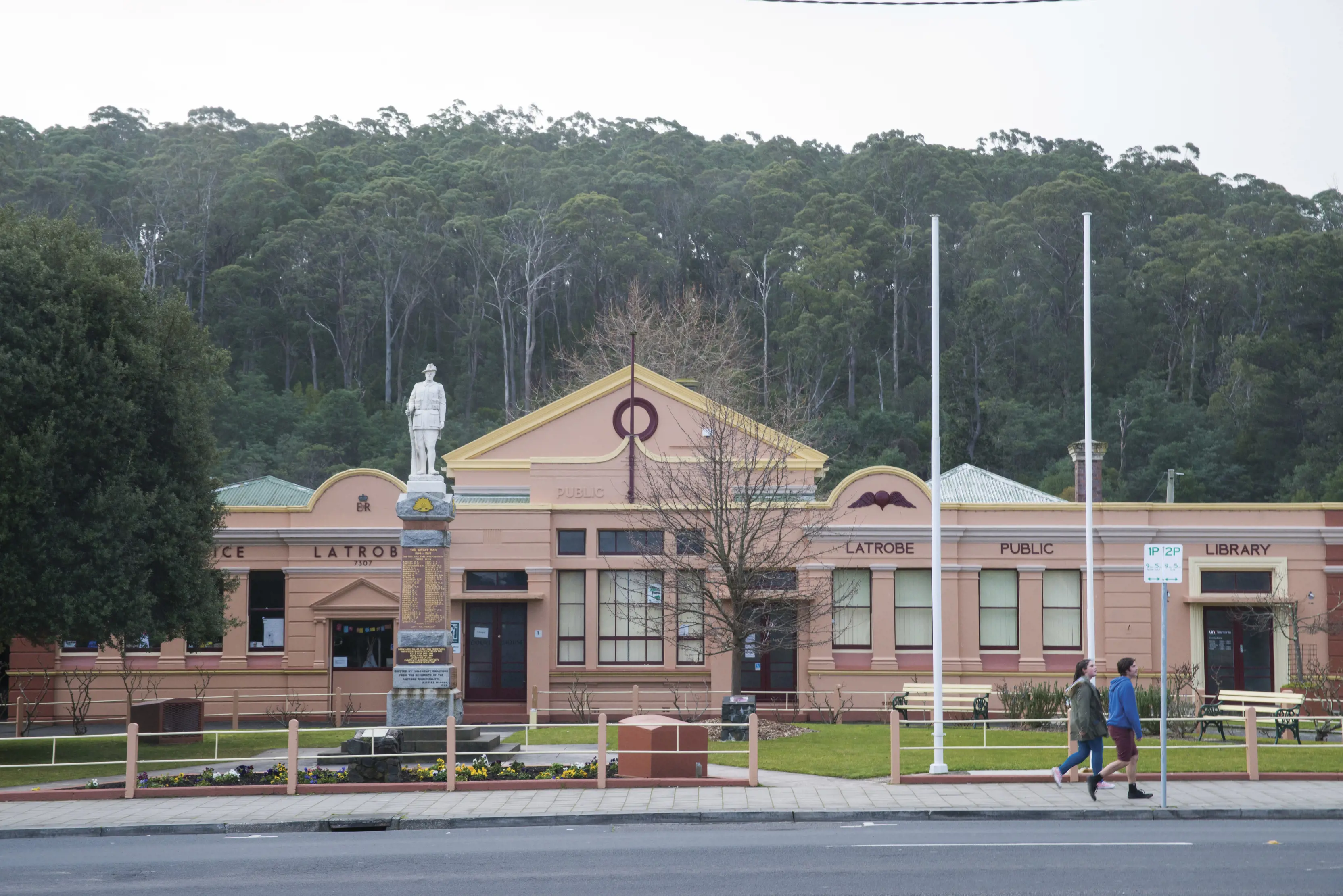 Image of the front of the The Latrobe library. Housed in a historic building which was originally the council chambers, built in 1883.