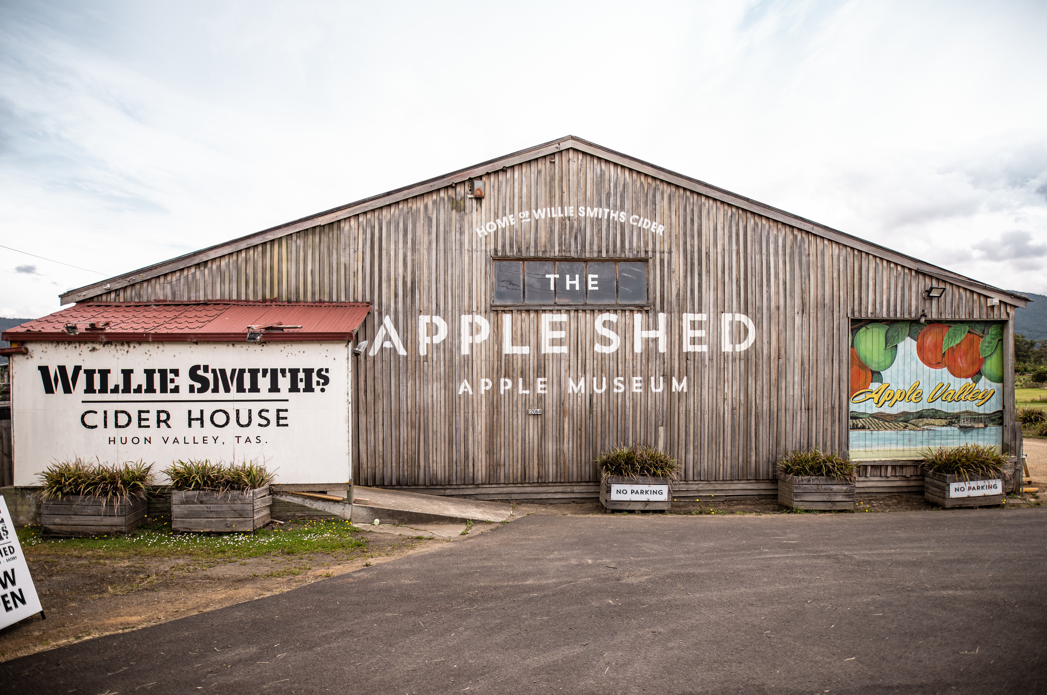 Willie Smith's Apple Shed