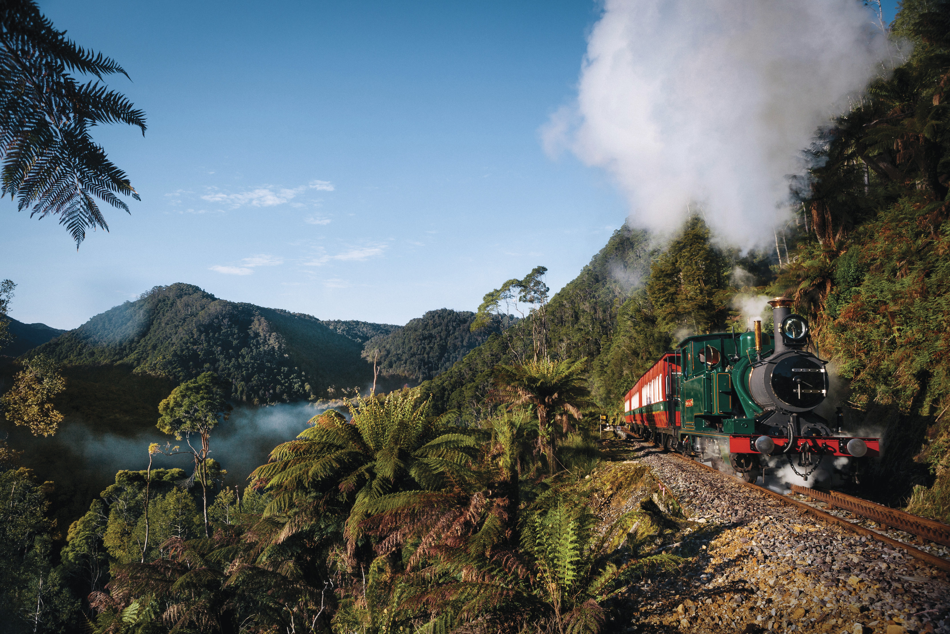 tasmania train trips