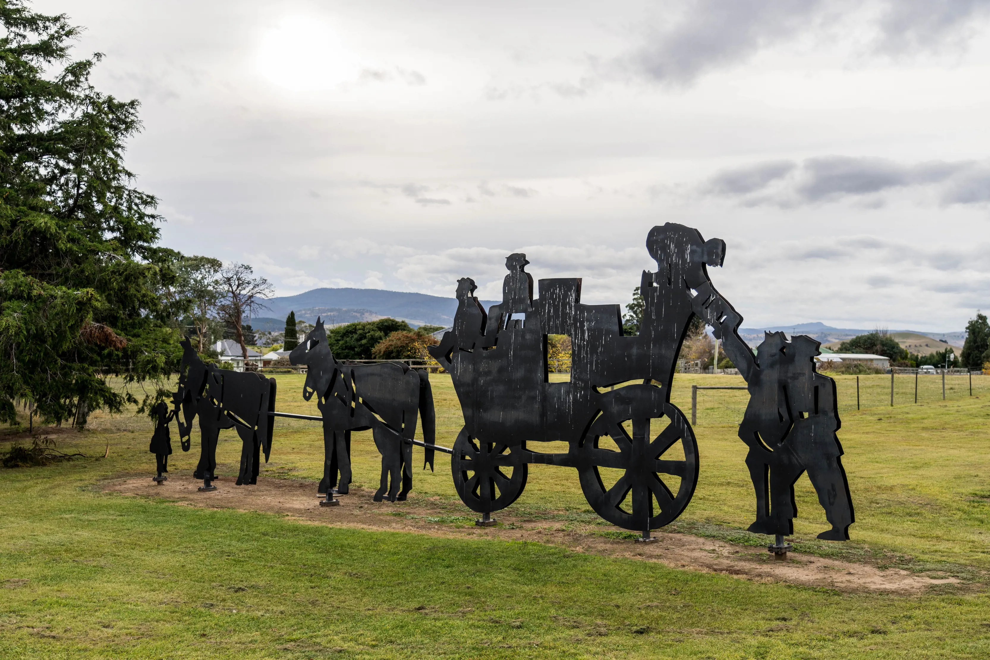 Heritage Highway Silhouette Trail