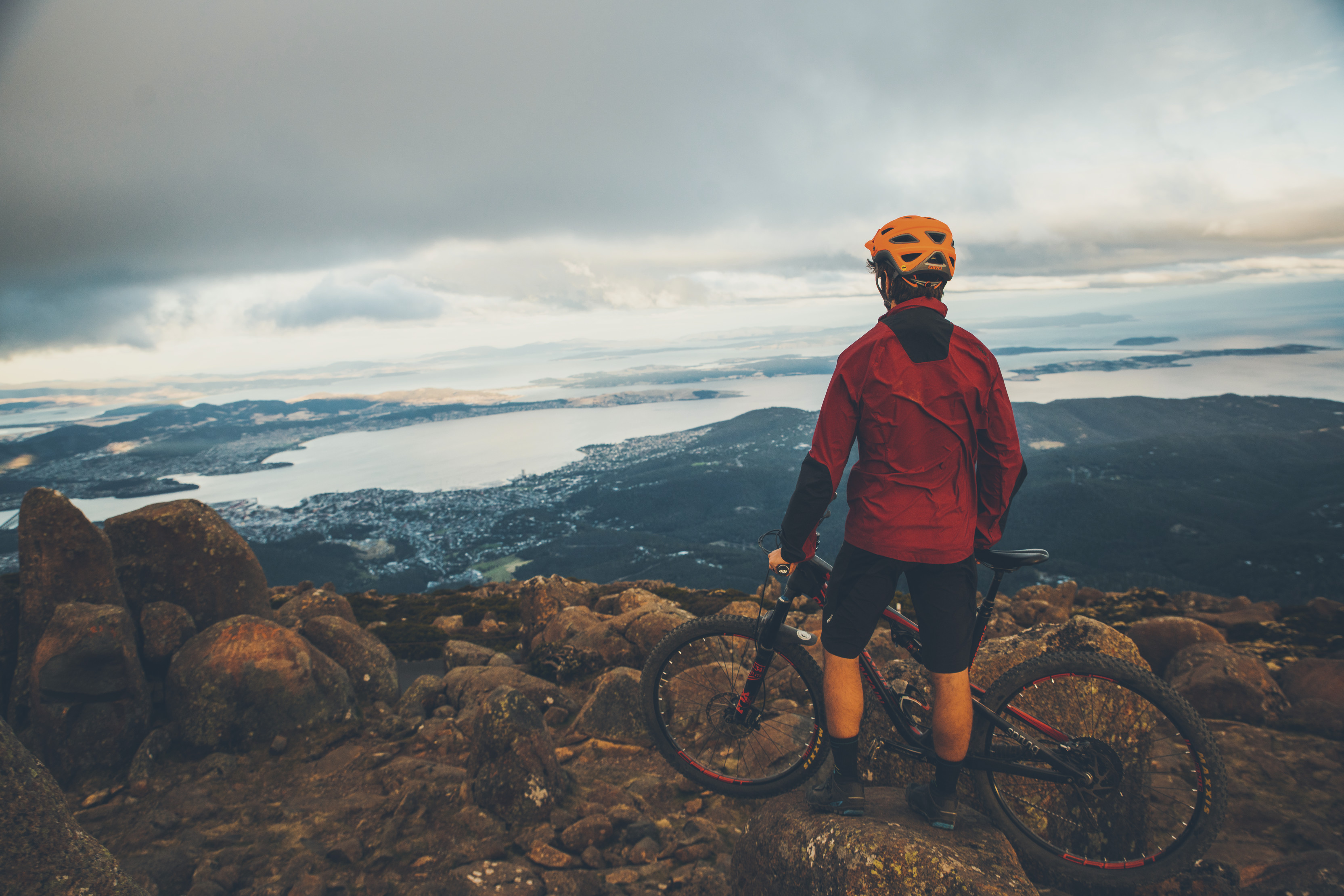 Mountain biking, summit of kunanyi / Mount Wellington